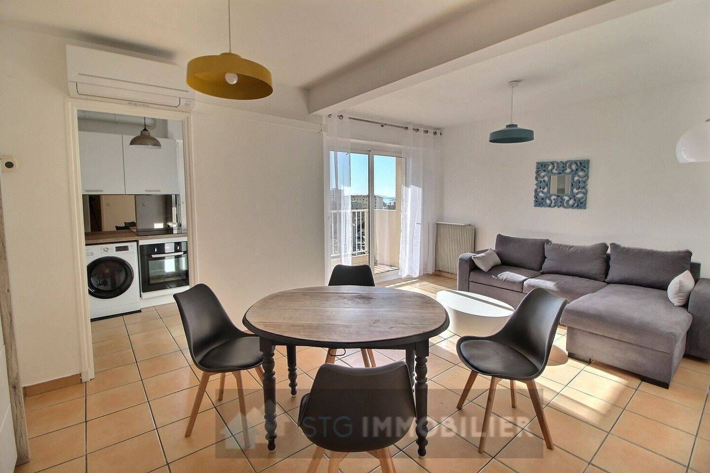 Maison à louer, 44m², AJACCIO