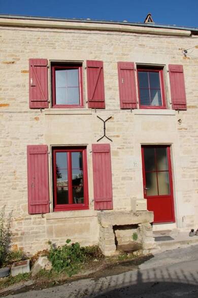 Maison à vendre 129 500 € 2 pièces 1 chambre 67,6 m² 350 m² de terrain Sansais 79270