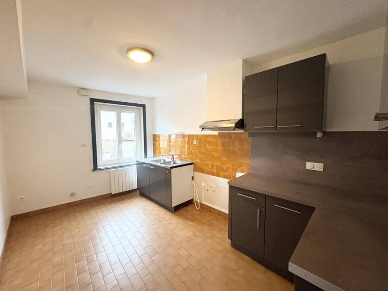 Maison à louer, 101m², VILLIE MORGON