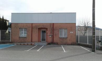 Espace bureau à louer 2 500 € 220 m² de bureaux Chateau Arnoux Château-Arnoux-Saint-Auban 04160