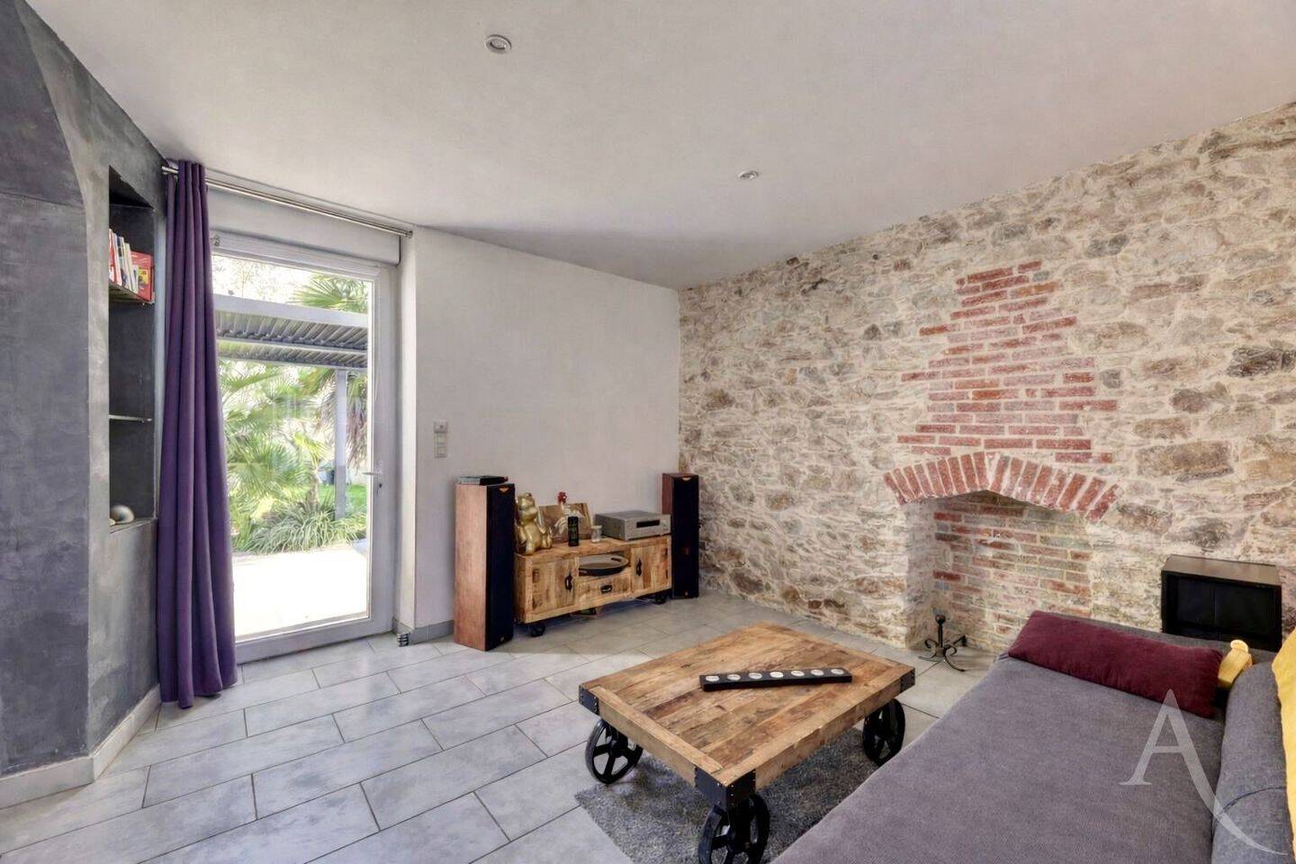 Maison à vendre, 92m², LA BOISSIERE DE MONTAIGU