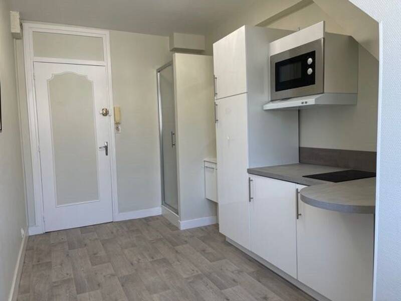 Maison à louer, 11m², CAEN