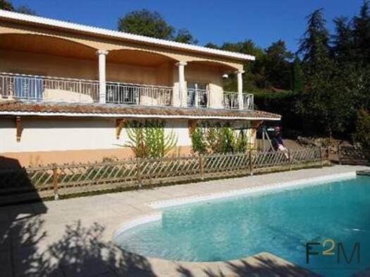 Villa à louer 5 900 € 7 pièces 5 chambres 388 m² 1 142 m² de terrain Collonges-au-Mont-d'Or 69660