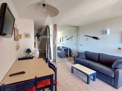 Appartement à louer 485 € 1 pièce 26 m² La Corniche Sete 34200