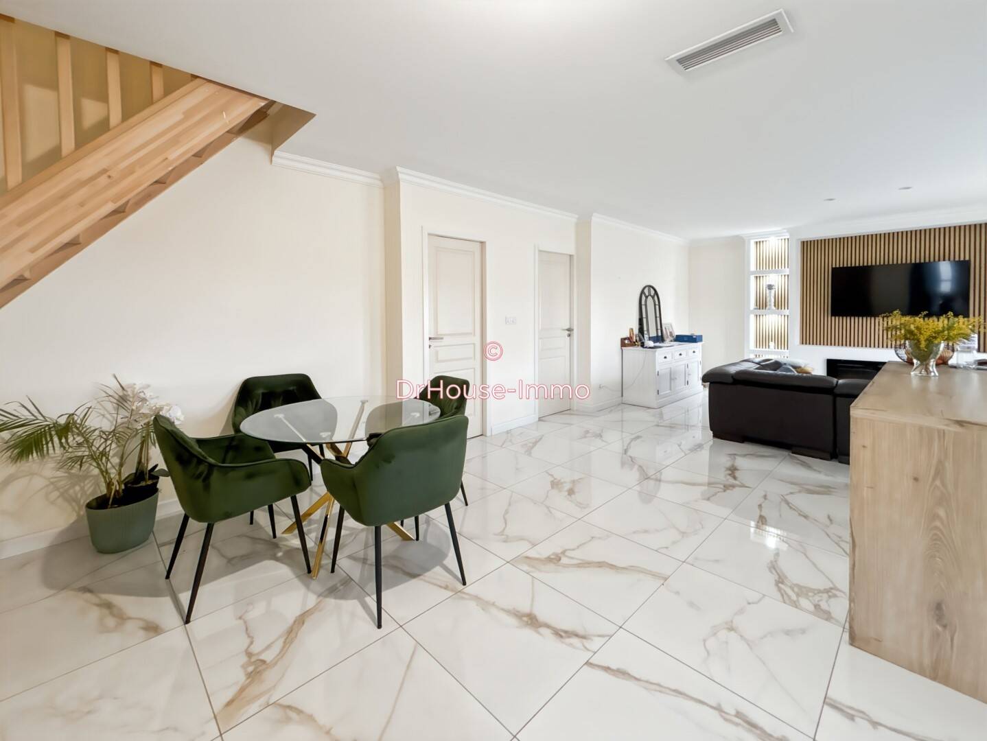Maison à vendre, 129m², NISSAN LEZ ENSERUNE
