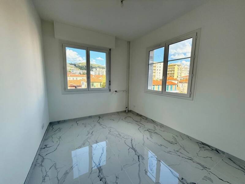 Maison à louer, 45m², NICE