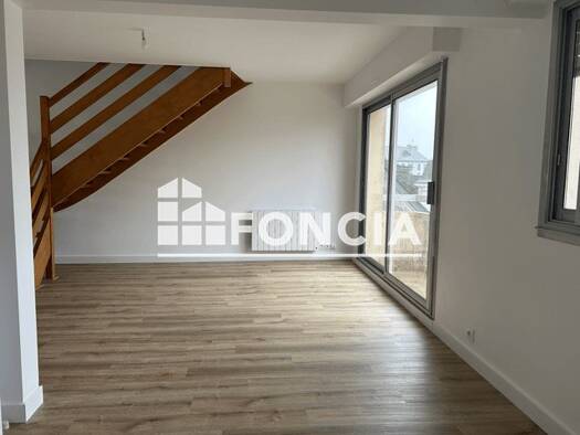 Duplex à louer 725 € 3 pièces 1 chambre 65 m² 3ème étage Le Manio-Kerentrech Lorient 56100