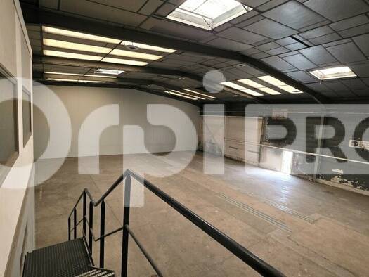 Entrepôt à louer 2 400 € 509 m² d'espace de stockage Soissons 02200