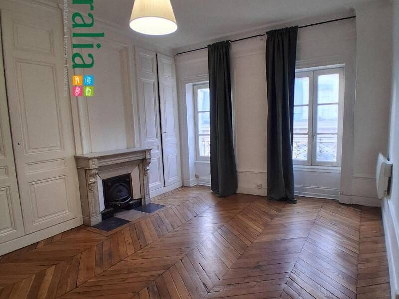 Maison à louer, 67m², LYON 2E