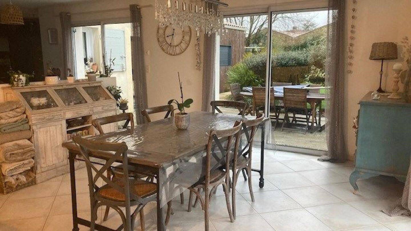 Maison à vendre, 123m², SAINTE GEMME LA PLAINE