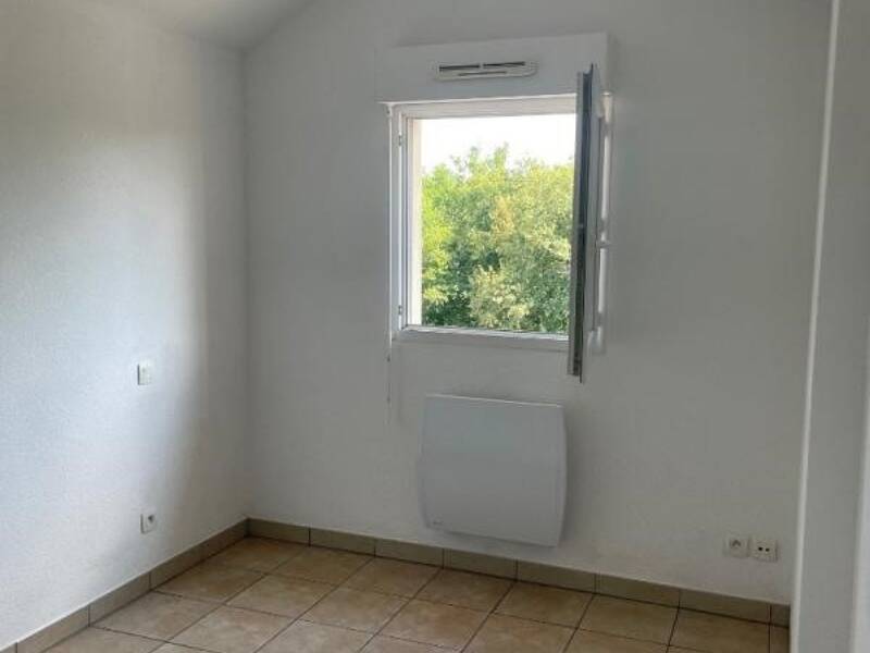 Maison à louer, 34m², SAINT CAPRAIS DE BORDEAUX