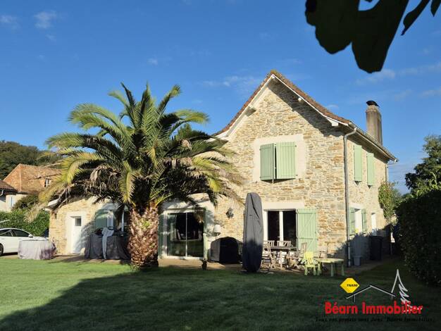 Maison à vendre 325 500 € 6 pièces 3 chambres 158 m² 1 048 m² de terrain L'Hôpital-d'Orion 64270