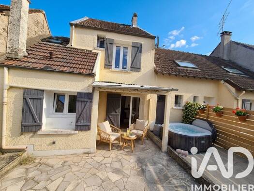 Maison de ville à vendre 205 000 € 5 pièces 4 chambres 105 m² Trilport 77470