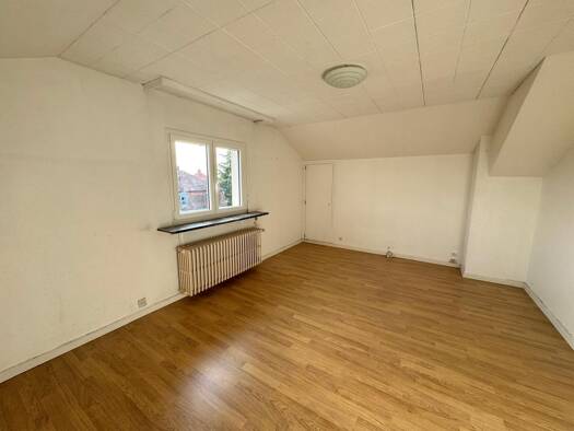 Appartement à louer 680 € 2 pièces 1 chambre 63,5 m² Étage 2/2 Sausheim 68390
