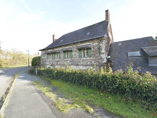 Maison à vendre 367 000 € 8 pièces 3 chambres 286 m² 2 100 m² de terrain Champtocé-sur-Loire 49123