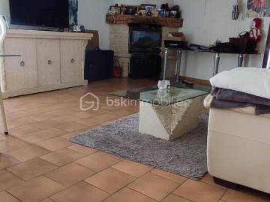 Maison à vendre 175 000 € 4 pièces 3 chambres 99 m² Reillanne 04110