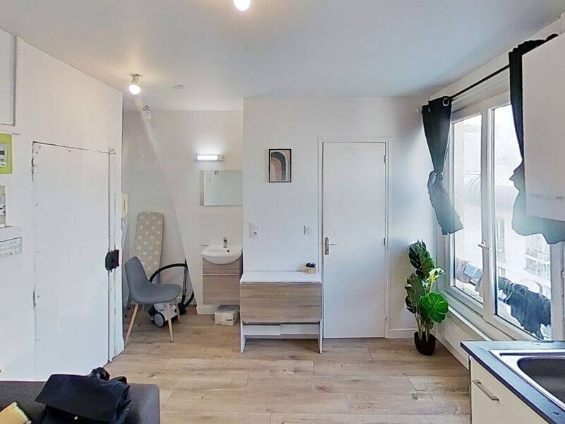 Maison à louer, 12m², PARIS 18E
