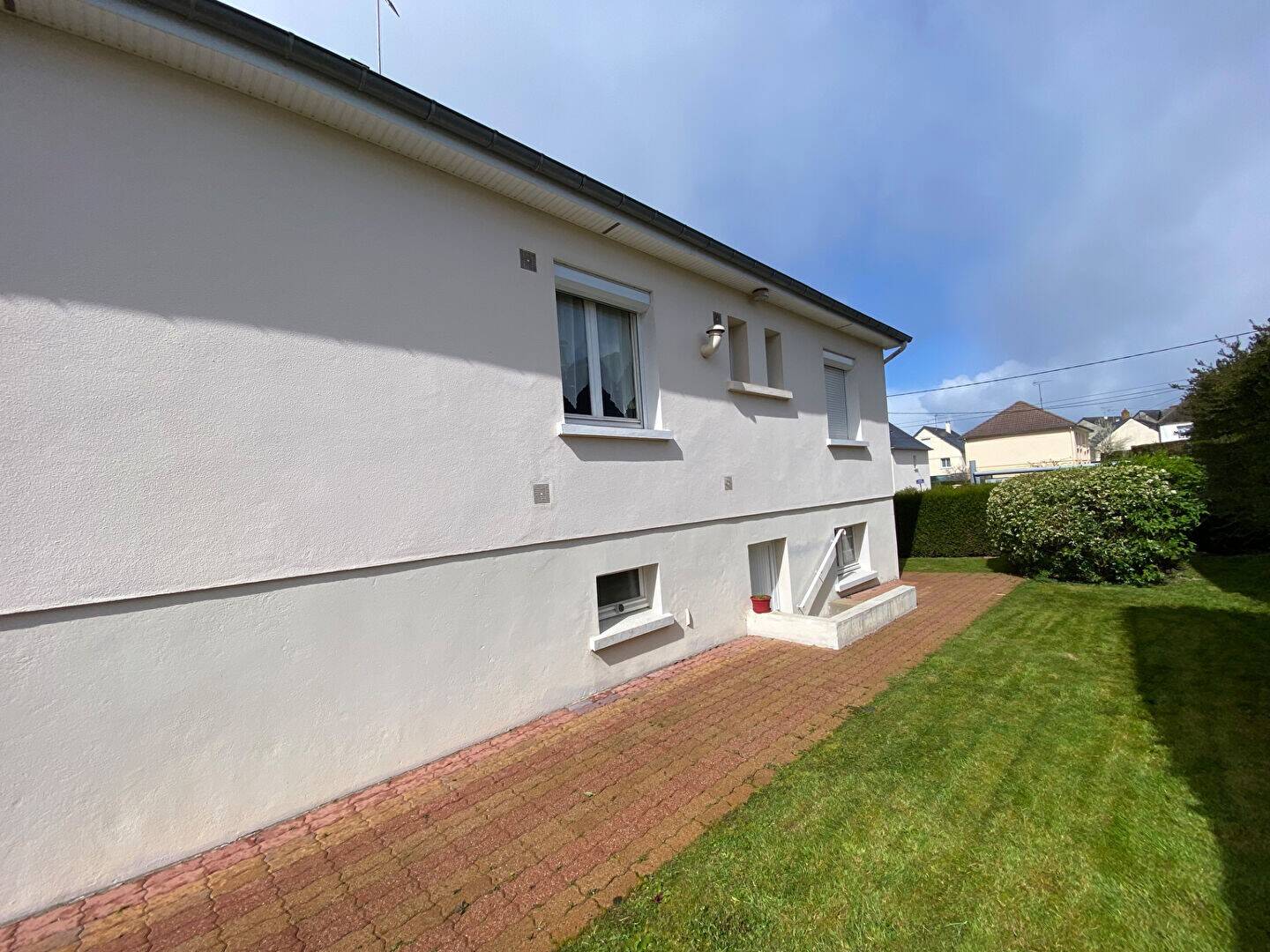 Maison à vendre, 73m², L'HUISSERIE