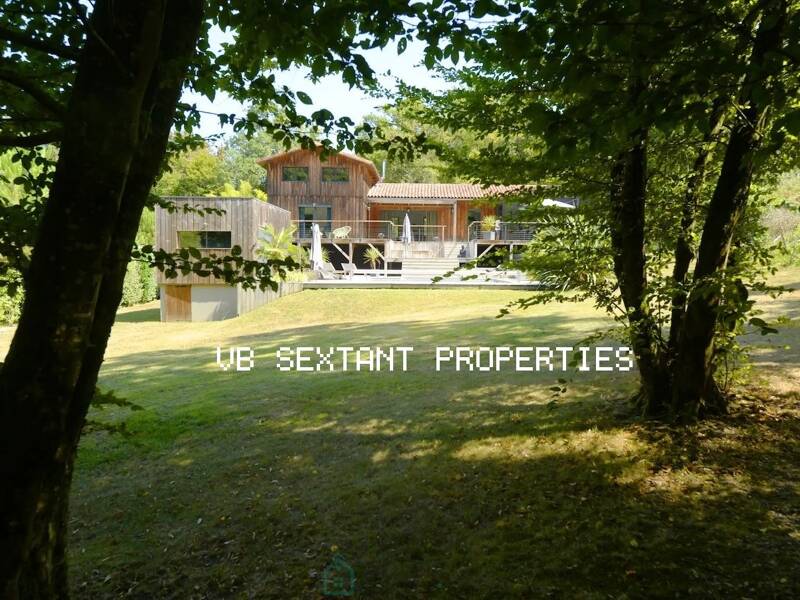 Maison à vendre, 228m², LATRESNE