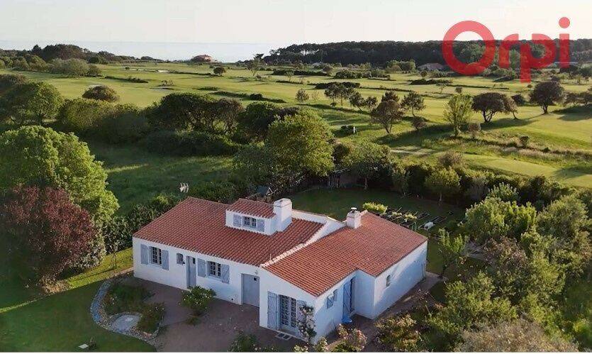 Maison à vendre, 220m², TALMONT SAINT HILAIRE