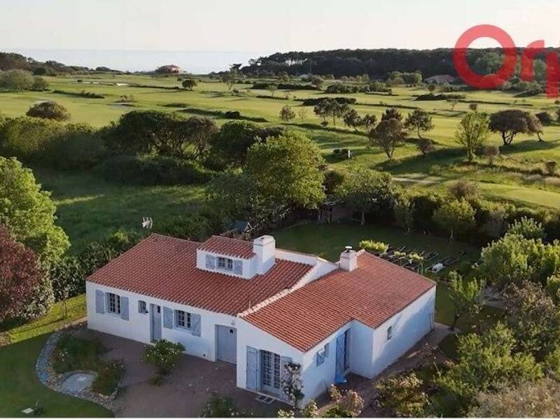 Maison à vendre, 220m², TALMONT SAINT HILAIRE