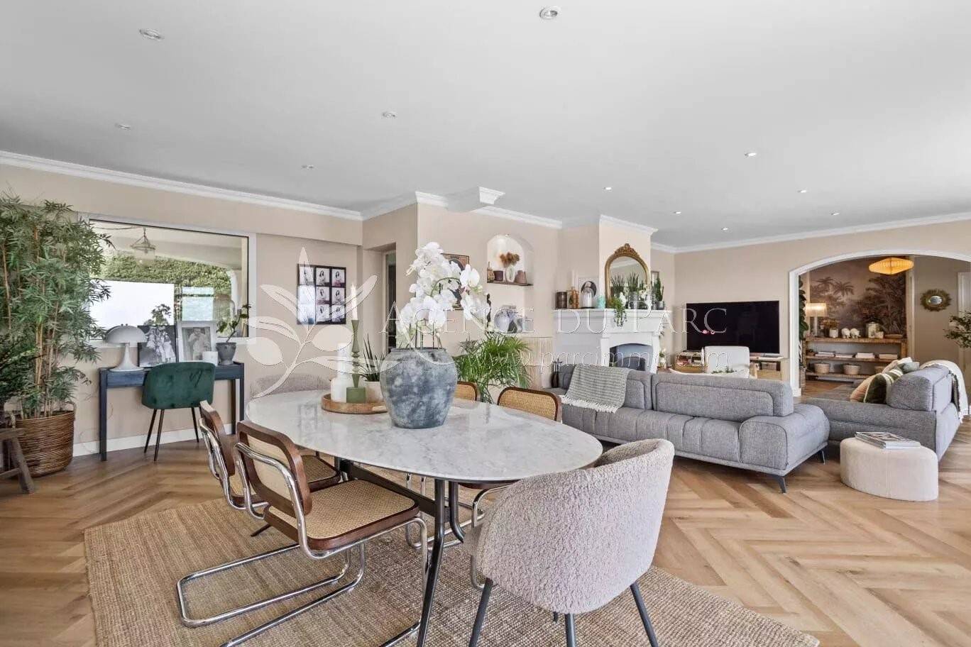 Maison à vendre, 250m², ANTIBES