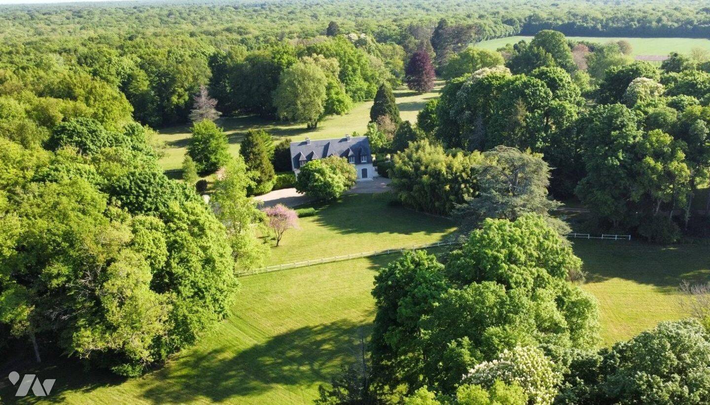 Maison à vendre, 370m², BOURGES