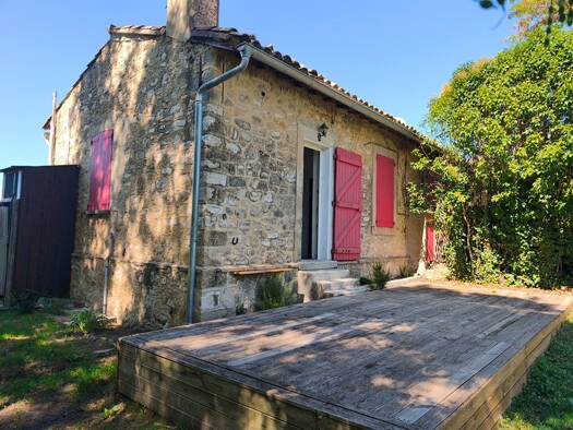 Appartement à louer 835 € 2 pièces 1 chambre 40 m² RDC Rognes 13840