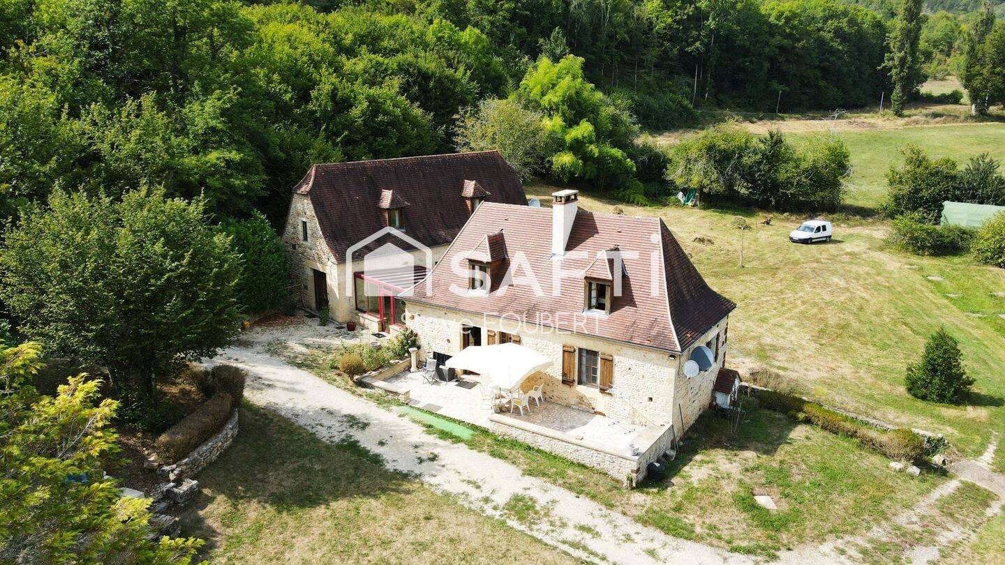 Maison à vendre, 180m², ROUFFIGNAC SAINT CERNIN DE REILHAC