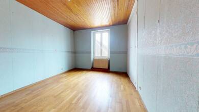 Appartement à vendre 129 000 € 8 pièces 7 chambres 216 m² RDC/3 Bricquebec-en-Cotentin 50260