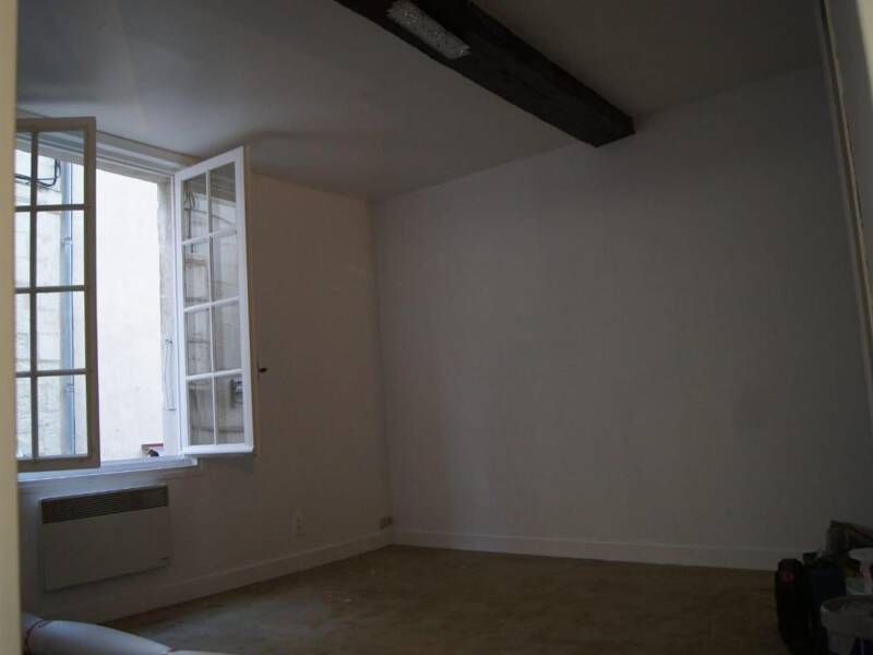 Maison à louer, 35m², SAINTES