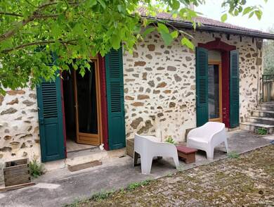 Maison de ville à vendre 179 000 € 6 pièces 3 chambres 110 m² 2 971 m² de terrain Habitat Diffus Decazeville 12300