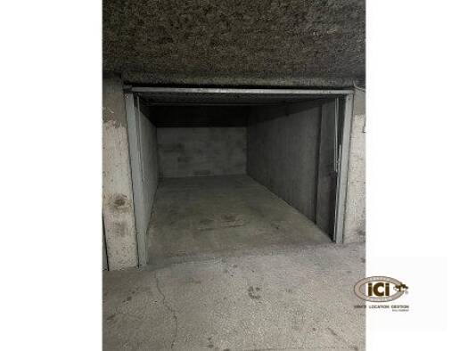 Parking à vendre 28 000 € 13 m² Annemasse 74100