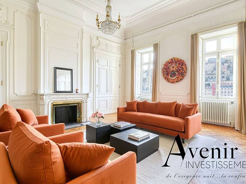 Maison à louer, 309m², LYON 2E