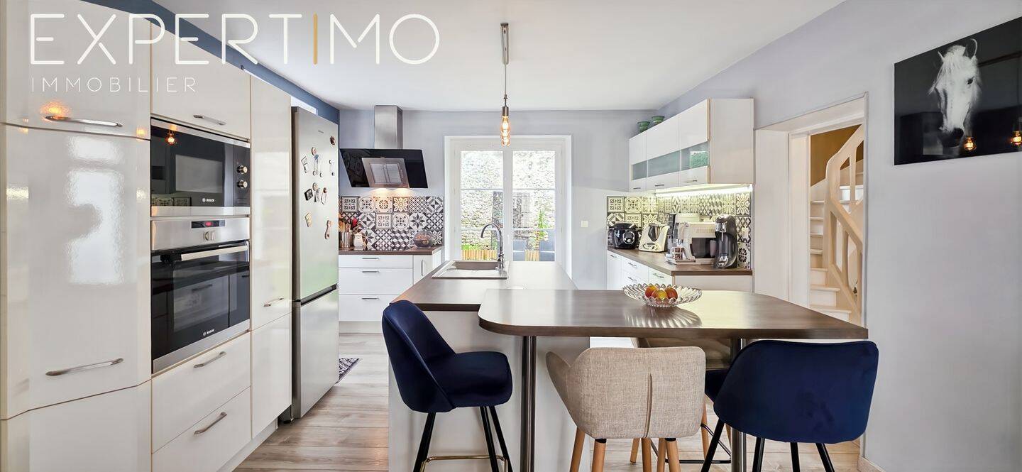 Maison à vendre, 112m², ESTOUCHES