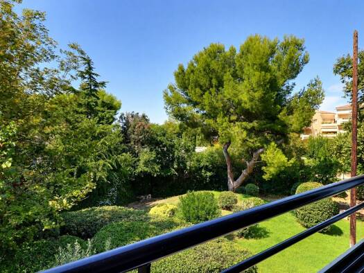 Appartement à vendre 365 000 € 4 pièces 2 chambres 82,29 m² Étage 1/3 Vieille Chapelle Marseille 8ème arrondissement 13008
