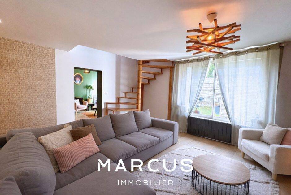 Maison à vendre, 157m², SAINT AUBIN D'ARQUENAY