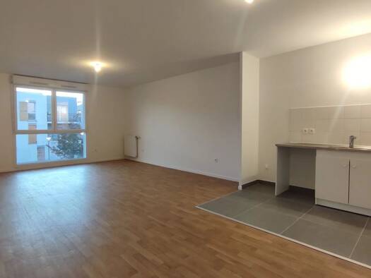 Appartement à vendre 230 000 € 3 pièces 2 chambres 65,49 m² 1er étage Le Village Carrières-sous-Poissy 78955