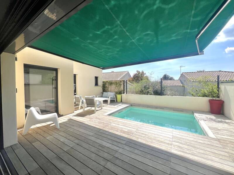 Maison à vendre, 101m², GALLARGUES LE MONTUEUX