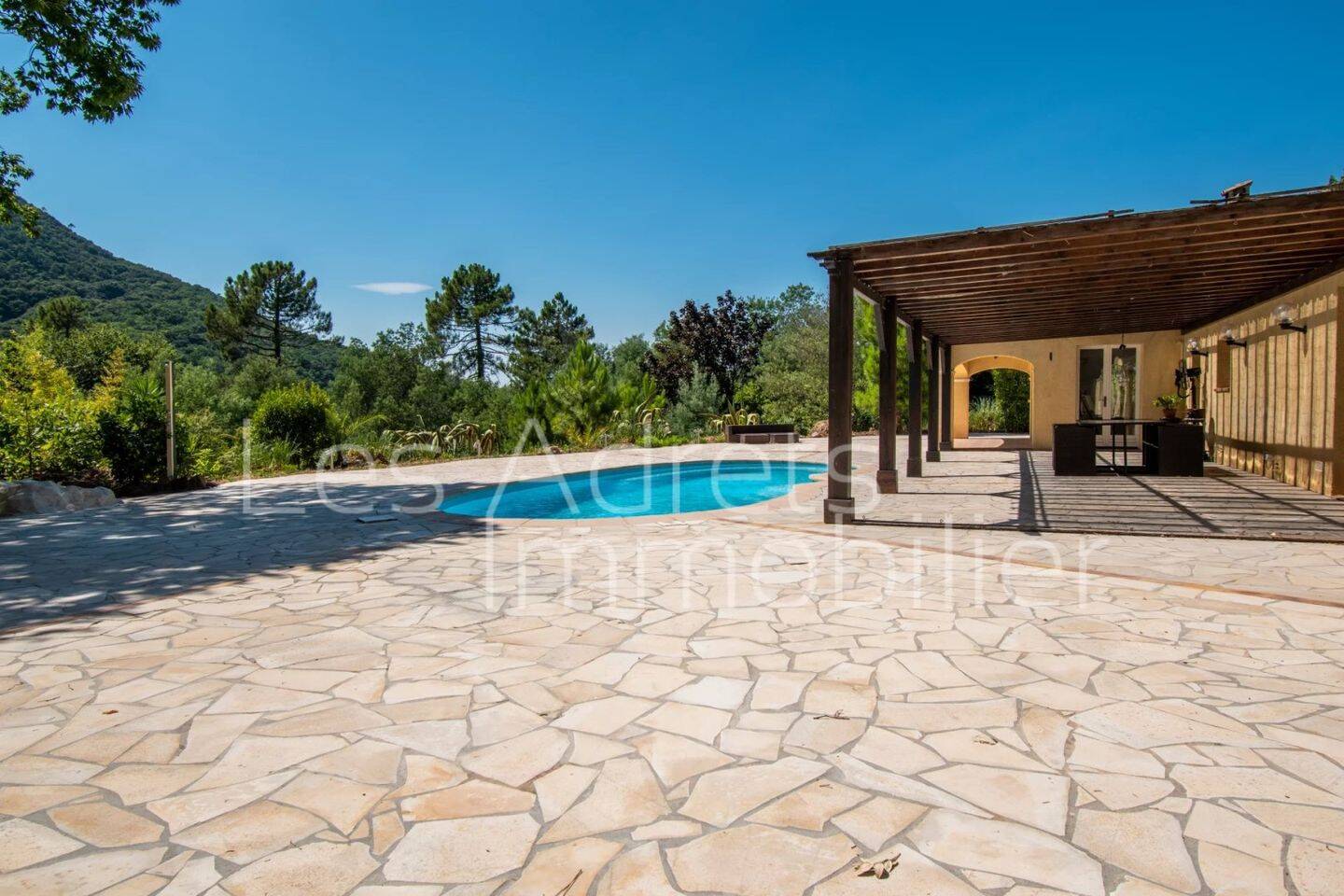 Maison à vendre, 190m², LES ADRETS DE L'ESTEREL
