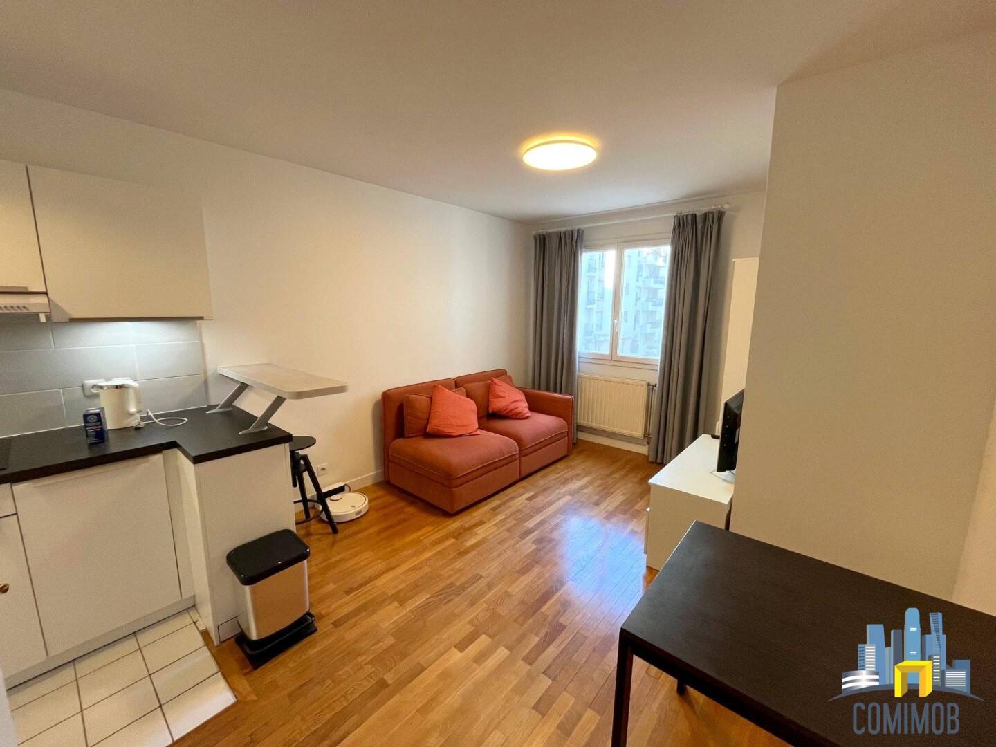 Maison à louer, 33m², COURBEVOIE