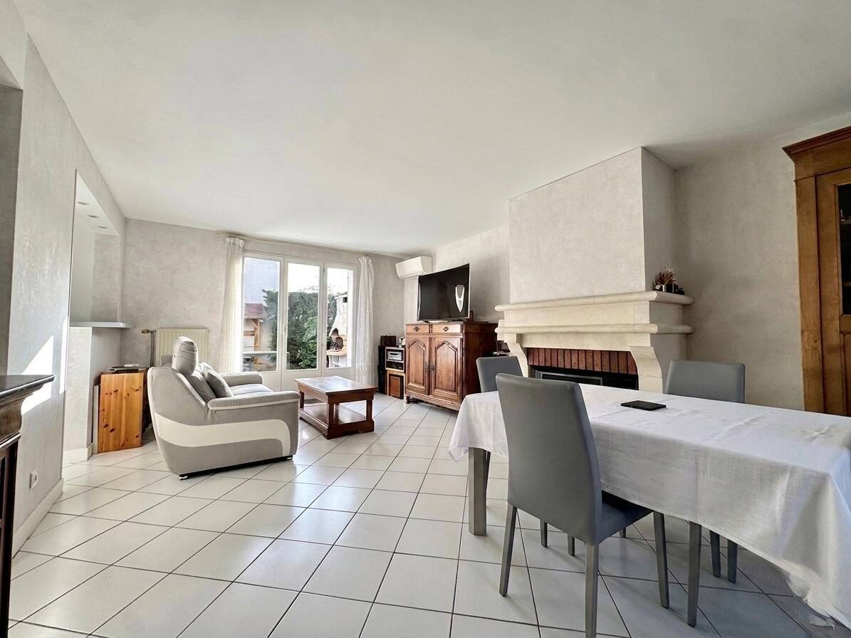 Maison à vendre, 108m², COURCOURONNES
