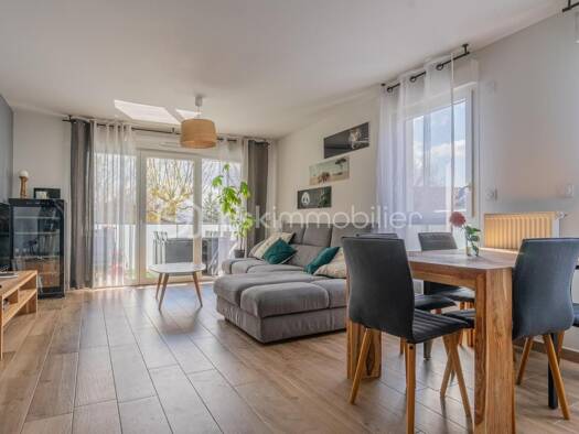 Appartement à vendre 499 000 € 4 pièces 3 chambres 88 m² Étage 1/3 Epagny Metz-Tessy 74330