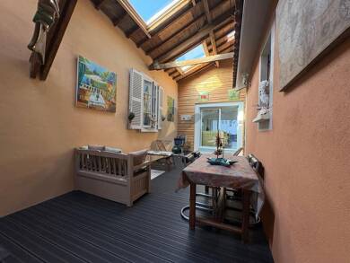 Ferme à vendre 780 000 € 8 pièces 5 chambres 182 m² 2 230 m² de terrain Beynost 01700