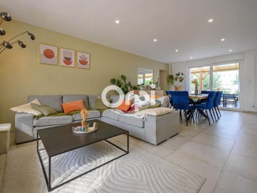 Maison à vendre 367 500 € 6 pièces 4 chambres 160 m² 524 m² de terrain Sud La Bassée 59480