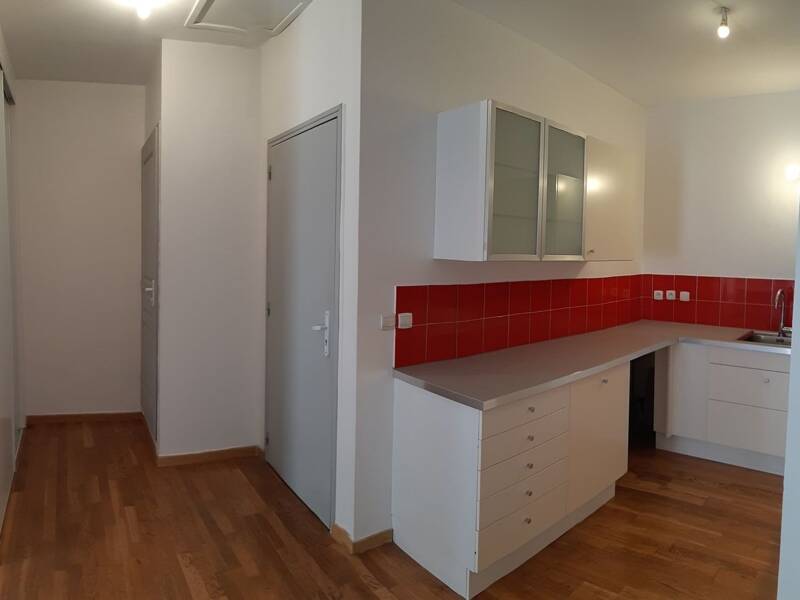 Maison à louer, 53m², PEYROLLES EN PROVENCE