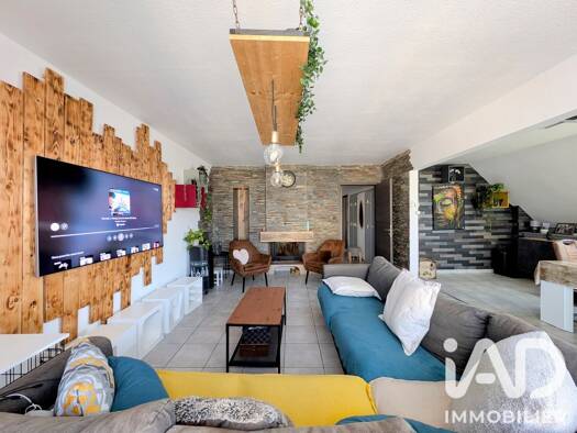 Duplex à vendre 239 000 € 5 pièces 3 chambres 97,74 m² Étage 4/4 Saint Antoine-Ladhof Colmar 68000