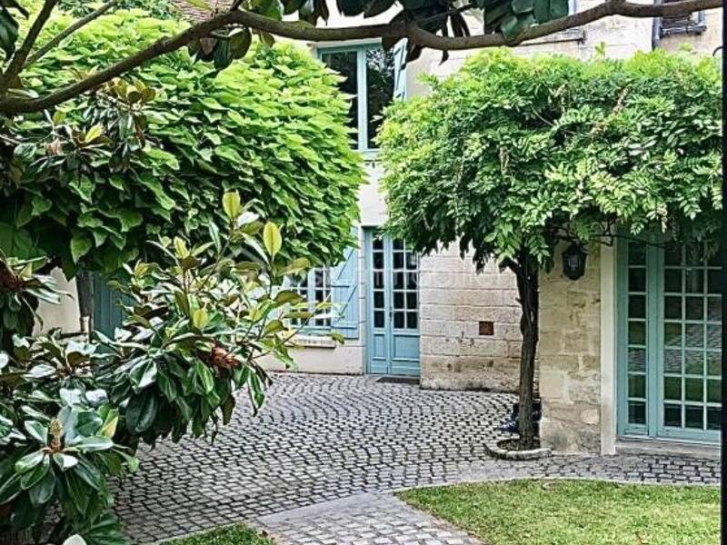 Maison à vendre, 241m², LE MESNIL LE ROI