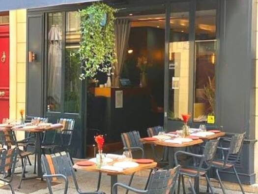 Restaurant à vendre Fonds de commerce 629 000 € 850 m² d'espace de restauration Girondins Lyon 7ème arrondissement 69007