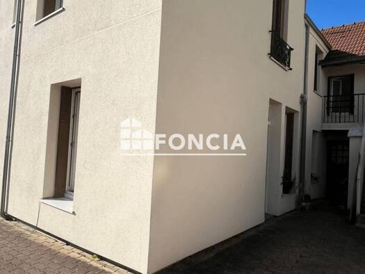 Immeuble à vendre 580 900 € Gare Saint-Denis 93380